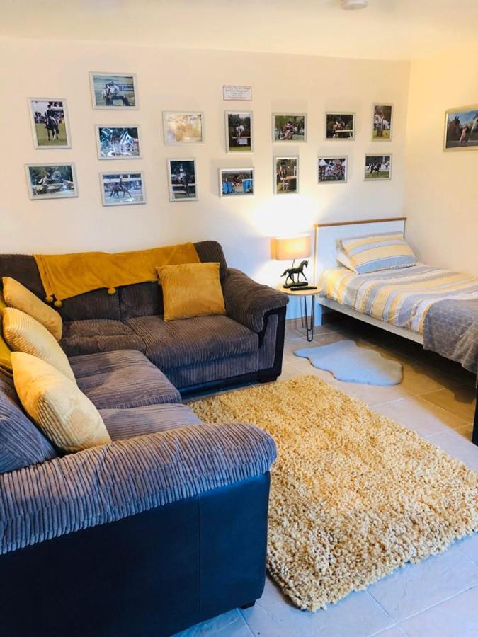 Moss Farm * Doncaster